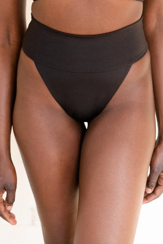 The Banded Scrunch Bottom - Matte Black