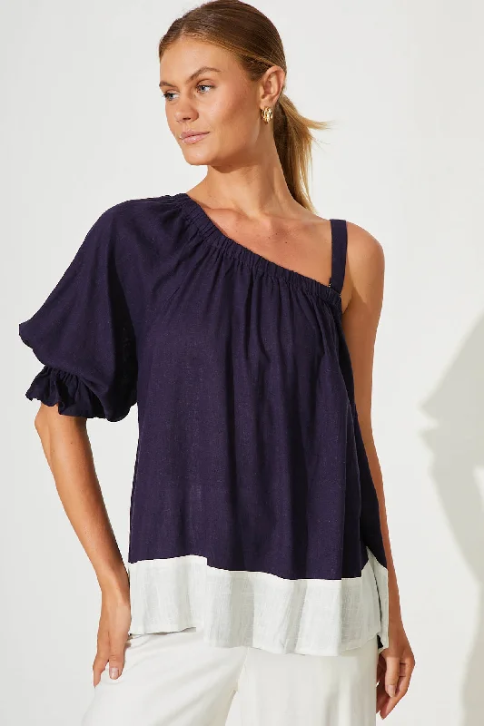 Fiery Top In Navy Linen Blend