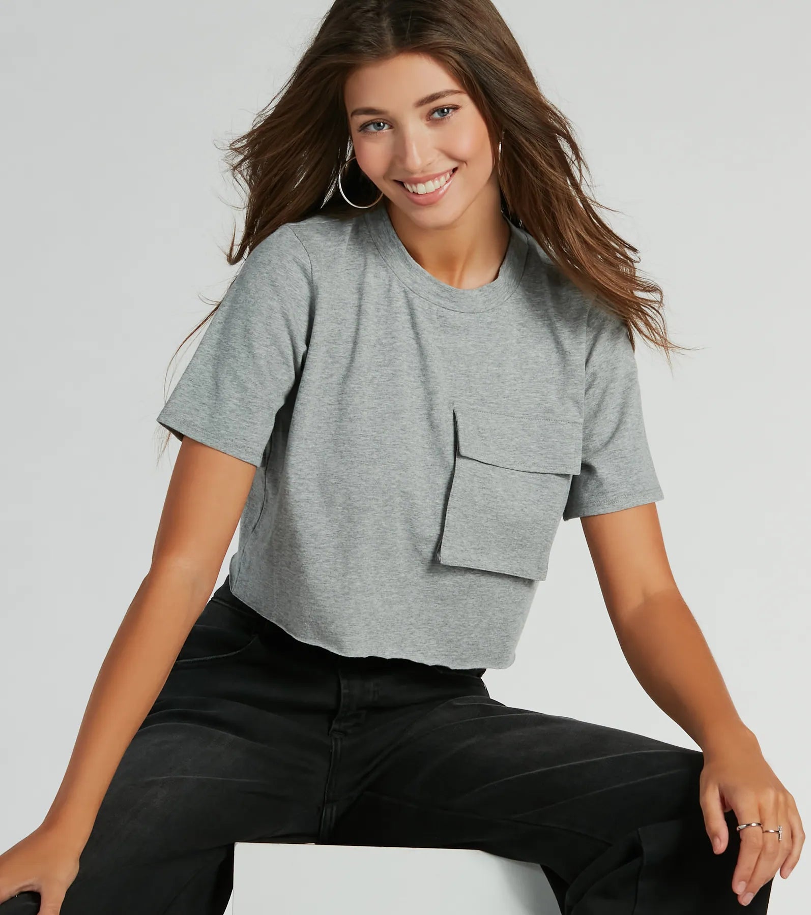 Elevated Pocket Detail Short Sleeve Cropped Tee