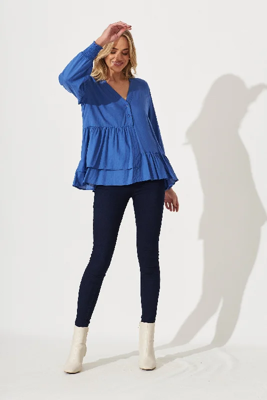 Reliant Top In Blue Linen Blend