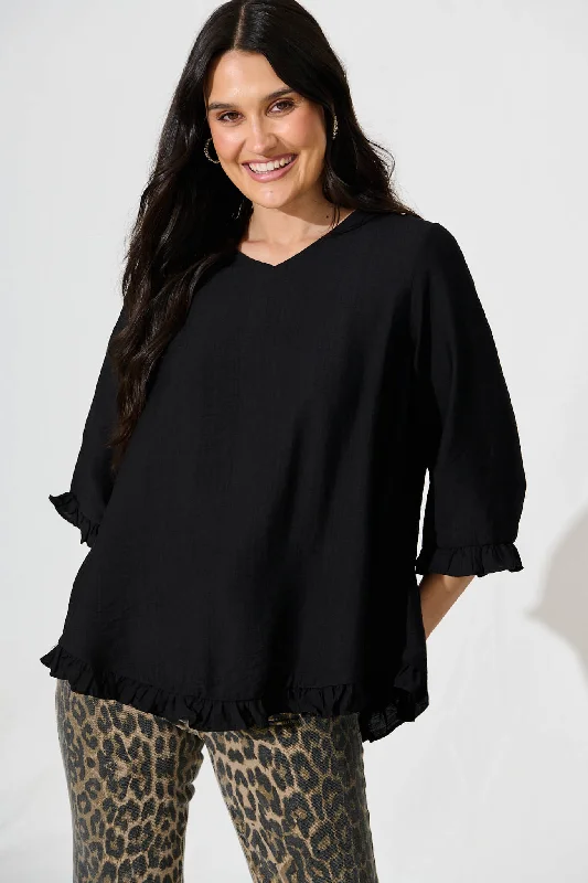 Gia Top in Black