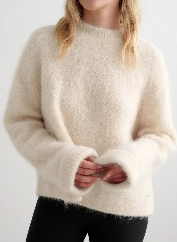 Café Au Lait Alpaca Knit Sweater